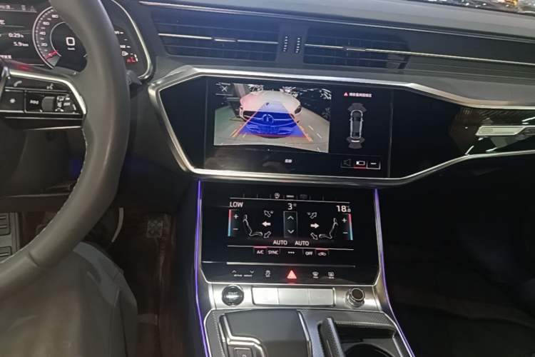 Used Audi A6L 2023 40 TFSI Luxury Dynamic Model Audio And AC Panel
