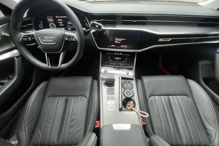 Used Audi A6L 2023 Revised 45 TFSI Prestige Elegant Edition Audio And AC Panel