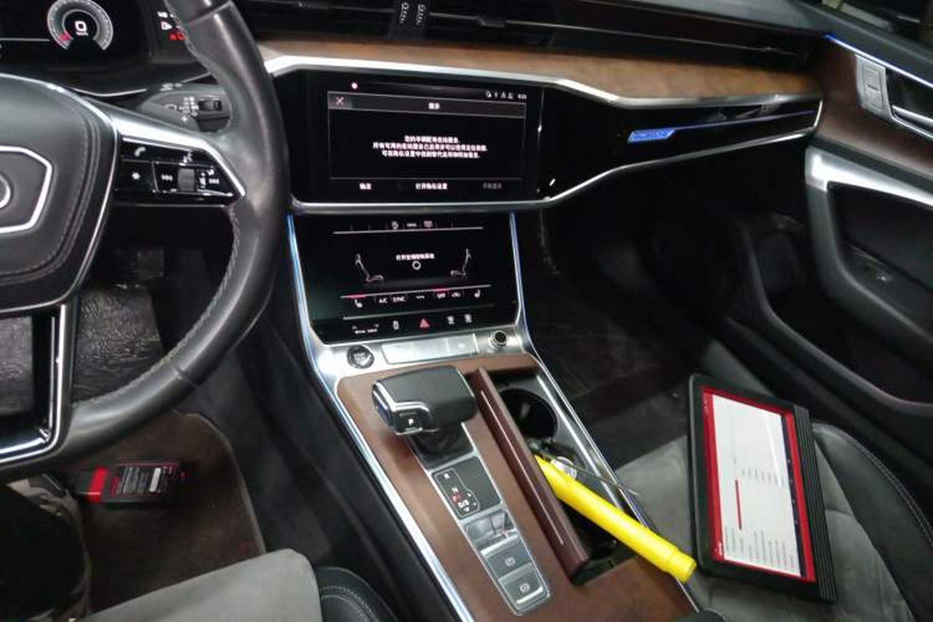 Used Audi A6L 2023 45 TFSI quattro Prestige Dynamic Edition Audio And AC Panel