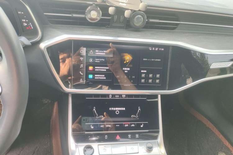 Used Audi A6L 2023 45 TFSI quattro Prestige Dynamic Edition Audio And AC Panel