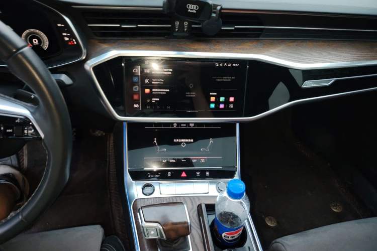 Used Audi A6L 2023 45 TFSI Prestige Dynamic Edition Audio And AC Panel