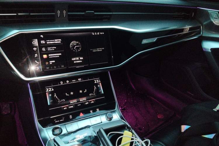Used Audi A6L 2023 45 TFSI Prestige Dynamic Edition Audio And AC Panel