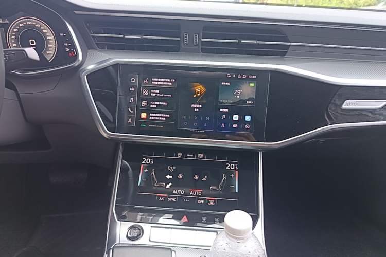 Used Audi A6L 2023 45 TFSI Prestige Dynamic Edition Audio And AC Panel