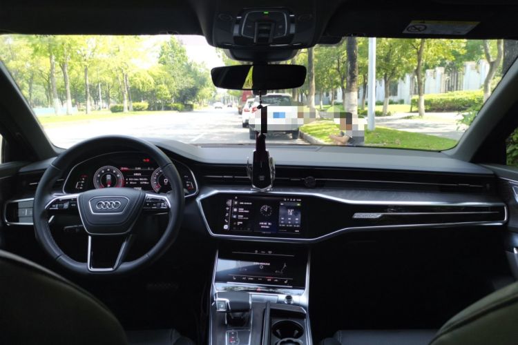 Used Audi A6L 2023 Revised Edition 45 TFSI quattro Prestige Dynamic Version Center Console