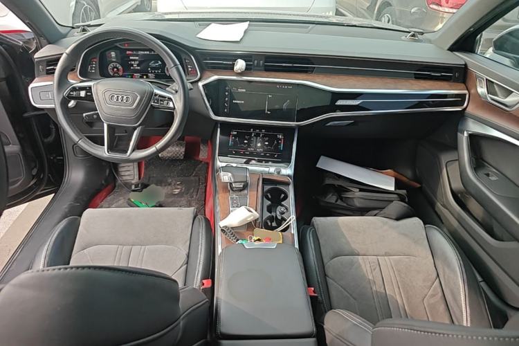 Used Audi A6L 2023 45 TFSI quattro Prestige Dynamic Edition Center Console