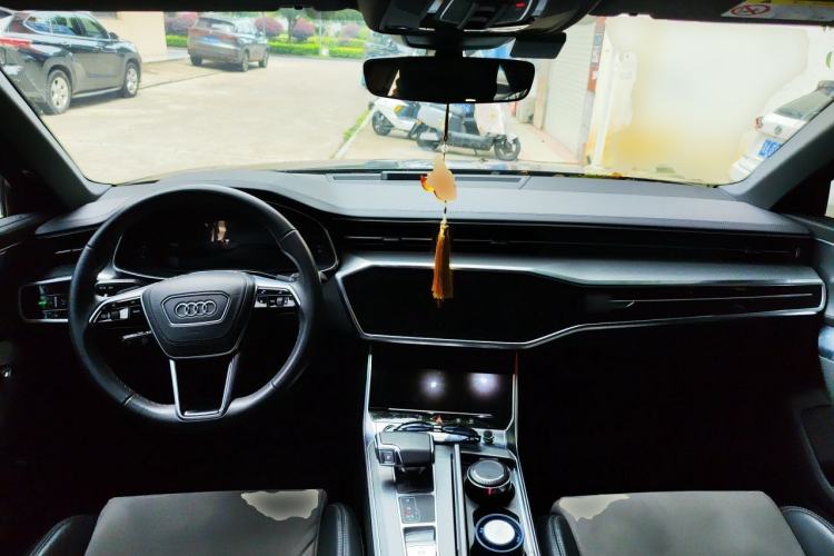 Used Audi A6L 2023 Revised 45 TFSI Prestige Dynamic Edition Center Console