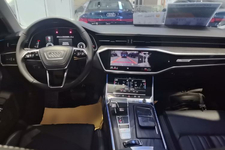 Used Audi A6L 2023 45 TFSI Prestige Elegant Edition Center Console
