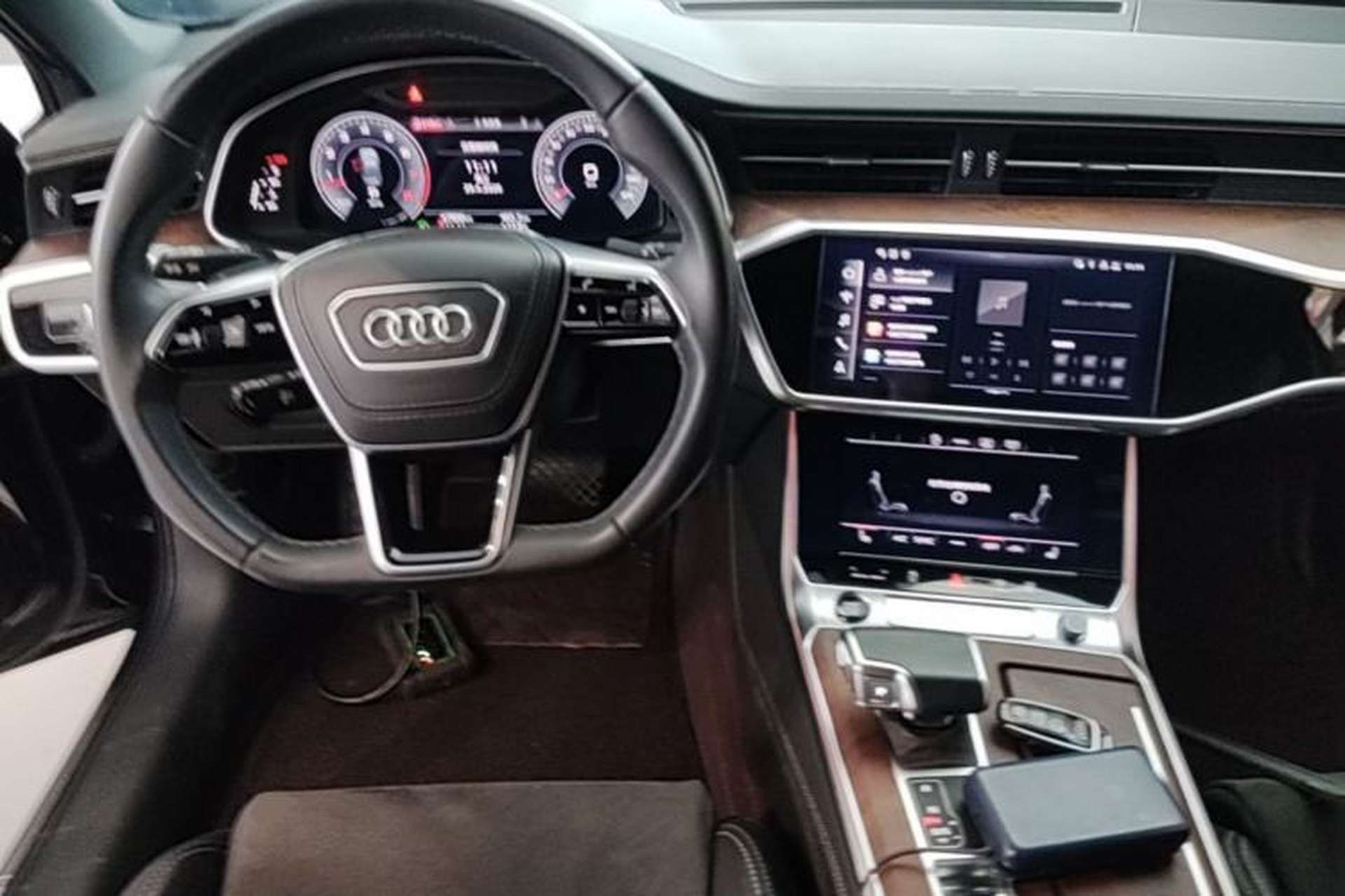 Used Audi A6L 2023 55 TFSI quattro Prestige Dynamic Edition Center Console