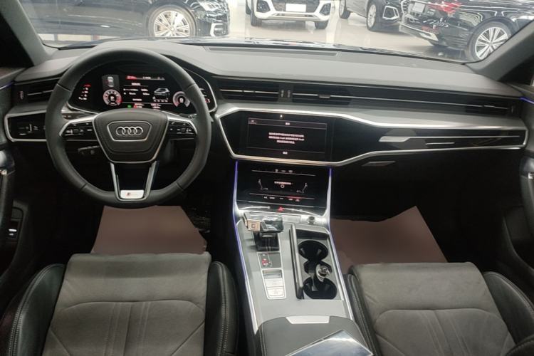 Used Audi A6L 2023 Revised 45 TFSI Prestige Dynamic Edition Center Console