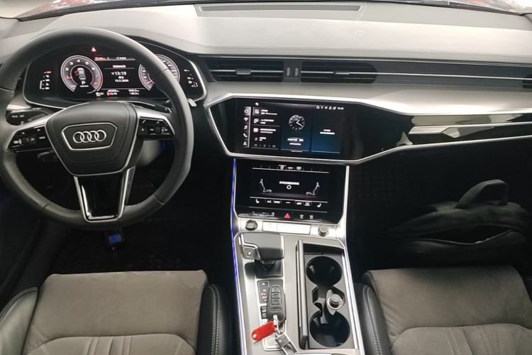 Used Audi A6L 2023 Revised 45 TFSI Prestige Dynamic Edition Center Console