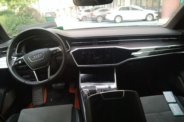 Used Audi A6L 2023 45 TFSI Prestige Dynamic Edition Center Console