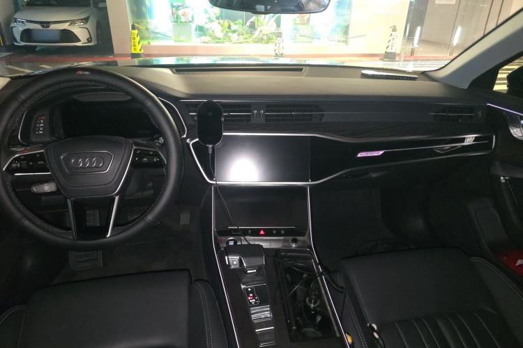 Used Audi A6L 2023 Revised 45 TFSI quattro Prestige Elegant Edition Center Console