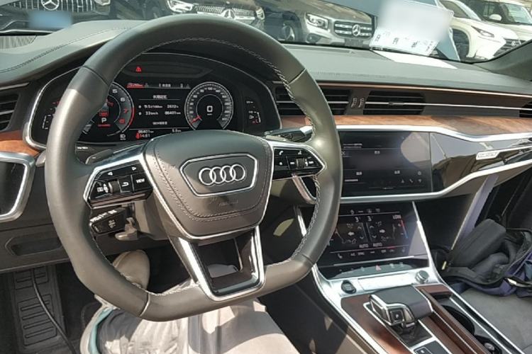 Used Audi A6L 2023 45 TFSI quattro Prestige Dynamic Edition Center Console