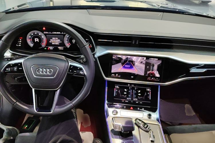 Used Audi A6L 2023 Revised 45 TFSI Prestige Dynamic Edition Center Console