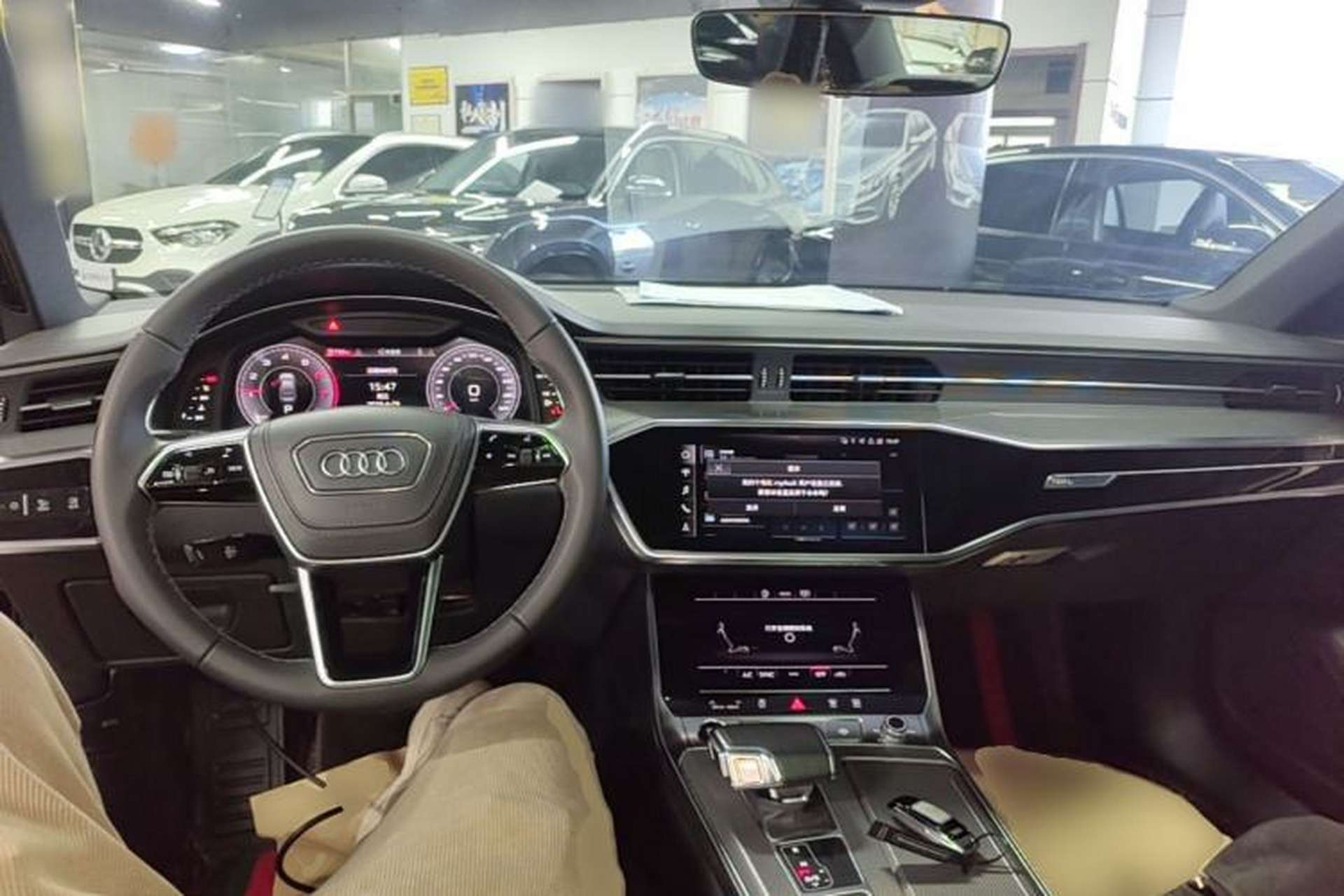 Used Audi A6L 2023 Revised 40 TFSI Luxury Dynamic Edition Center Console