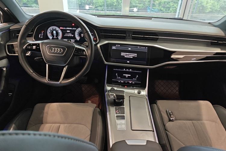 Used Audi A6L 2023 40 TFSI Luxury Dynamic Model Center Console
