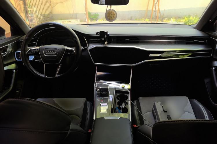 Used Audi A6L 2023 45 TFSI Prestige Dynamic Edition Center Console