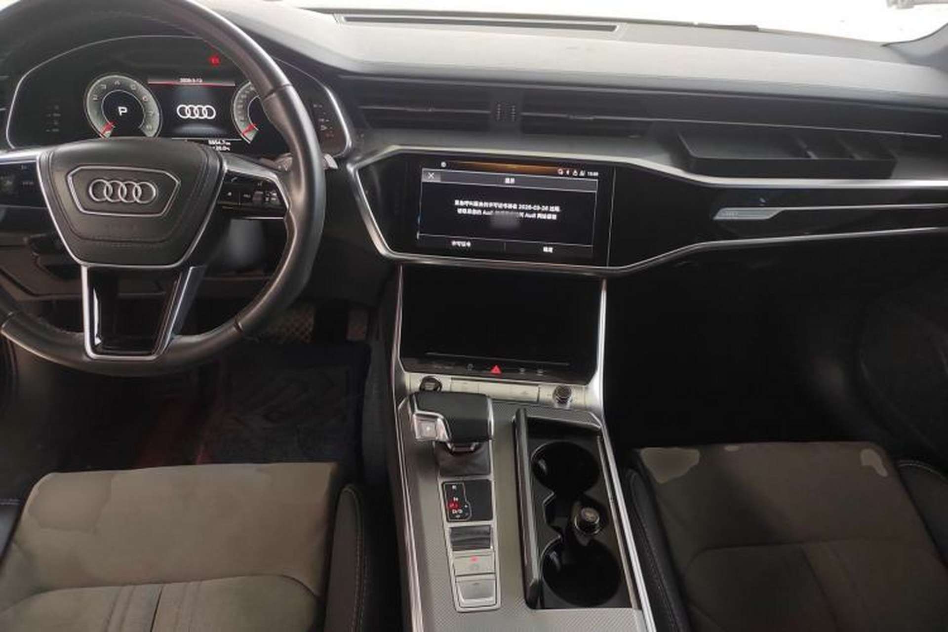 Used Audi A6L 2023 40 TFSI Luxury Dynamic Model Center Console