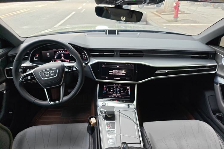 Used Audi A6L 2023 Revised 45 TFSI Prestige Dynamic Edition Center Console