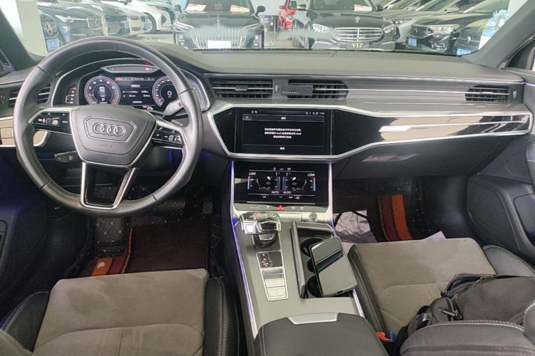 Used Audi A6L 2023 45 TFSI Prestige Dynamic Edition Center Console