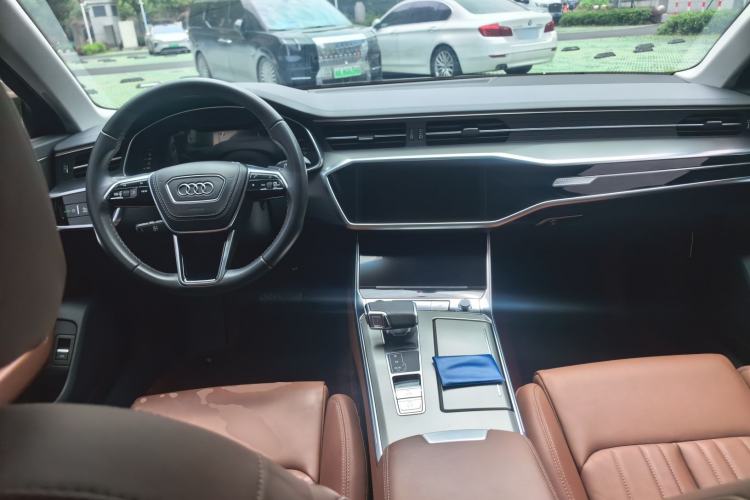 Used Audi A6L 2023 Revised 45 TFSI Prestige Elegant Edition Center Console