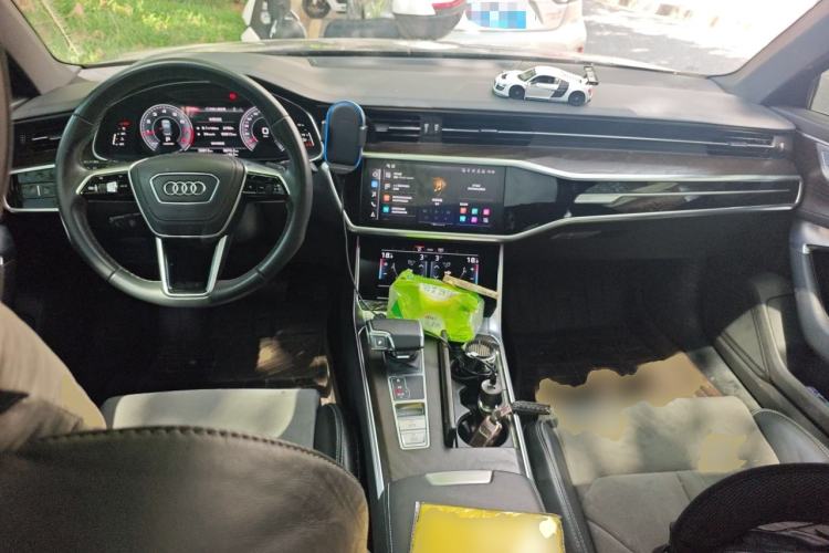 Used Audi A6L 2023 Revised 45 TFSI Prestige Dynamic Edition Center Console