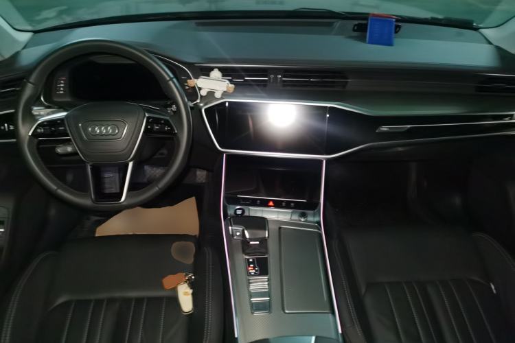 Used Audi A6L 2023 Revised 45 TFSI Prestige Elegant Edition Center Console