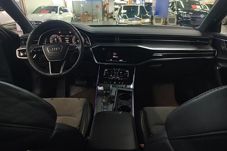 Used Audi A6L 2023 Revised 45 TFSI Prestige Dynamic Edition Center Console