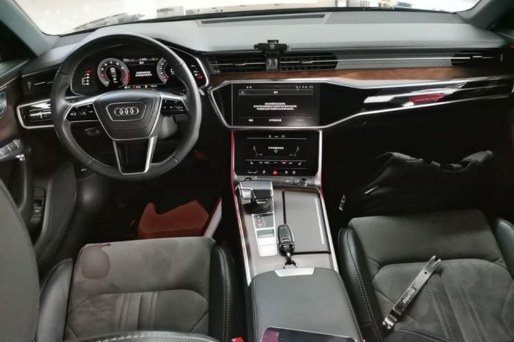 Used Audi A6L 2023 45 TFSI quattro Prestige Dynamic Edition Center Console