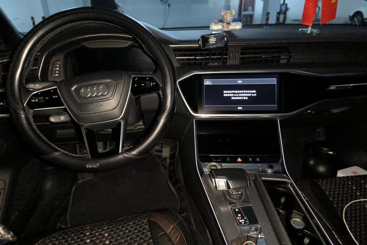 Used Audi A6L 2023 40 TFSI Luxury Dynamic Model Center Console