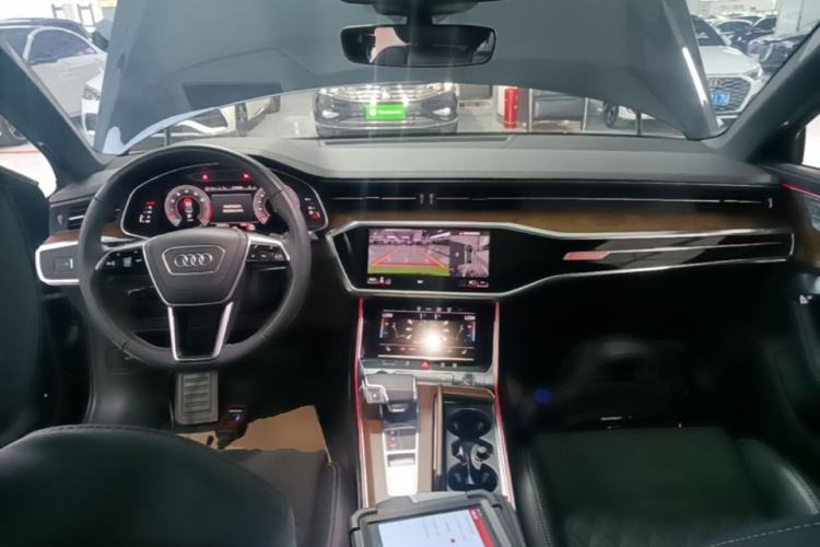 Used Audi A6L 2023 55 TFSI quattro Flagship Dynamic Edition Center Console