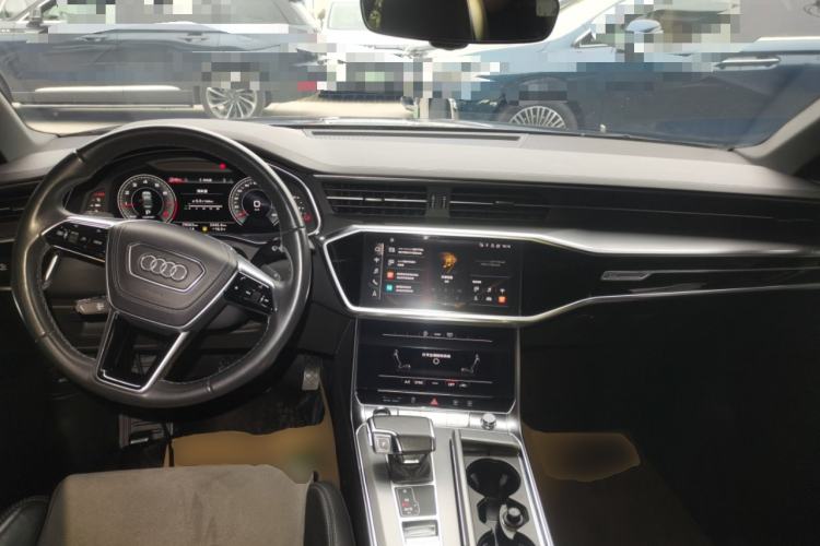 Used Audi A6L 2023 40 TFSI Luxury Dynamic Model Center Console
