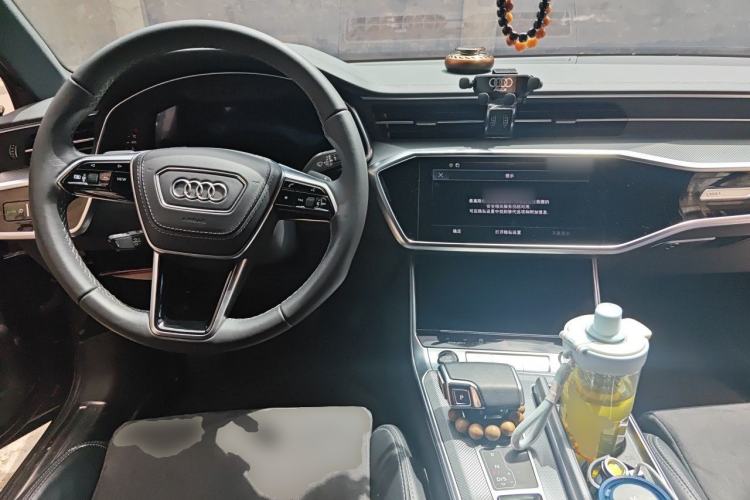 Used Audi A6L 2023 45 TFSI Prestige Dynamic Edition Center Console