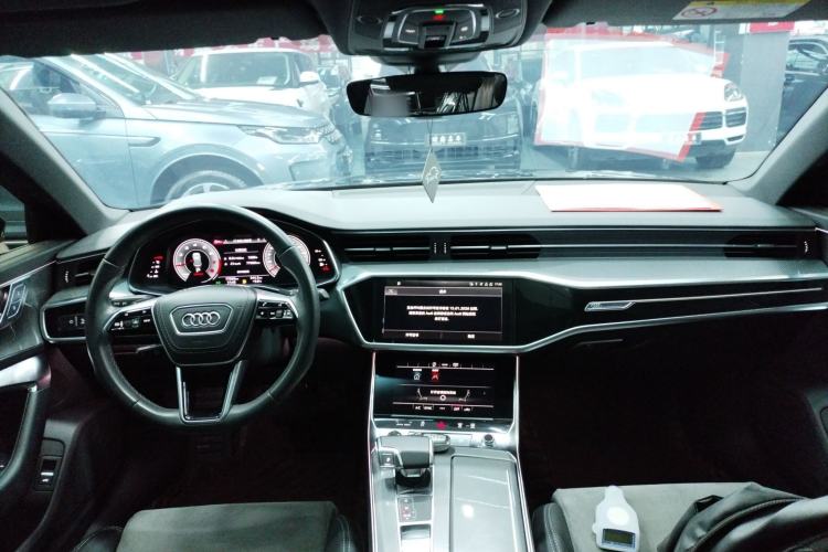Used Audi A6L 2023 40 TFSI Luxury Dynamic Model Center Console