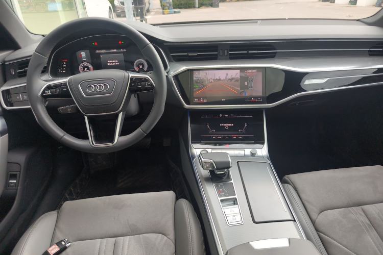 Used Audi A6L 2023 45 TFSI Prestige Dynamic Edition Center Console