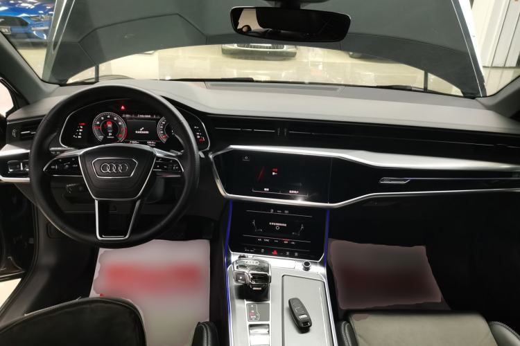 Used Audi A6L 2023 45 TFSI Prestige Dynamic Edition Center Console