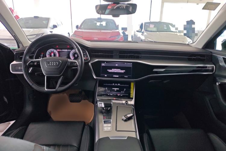 Used Audi A6L 2023 Revised 40 TFSI Luxury Prestige Edition Center Console