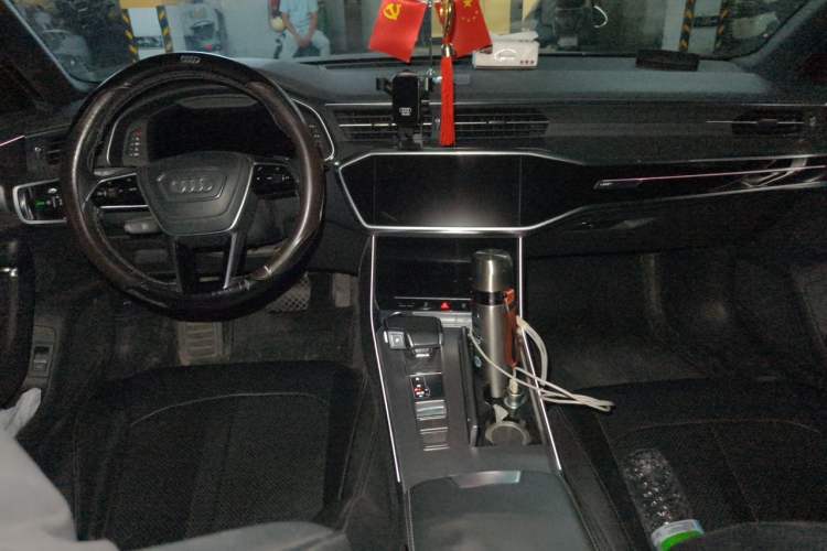Used Audi A6L 2023 Revised 45 TFSI Prestige Dynamic Edition Center Console