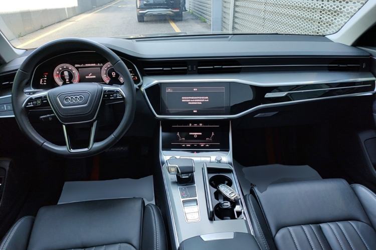 Used Audi A6L 2023 45 TFSI Prestige Dynamic Edition Center Console