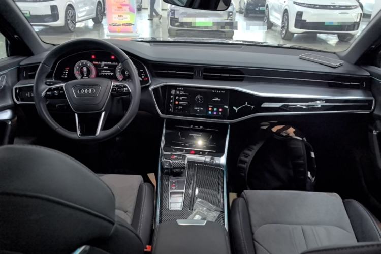Used Audi A6L 2023 Revised 40 TFSI Luxury Dynamic Edition Center Console