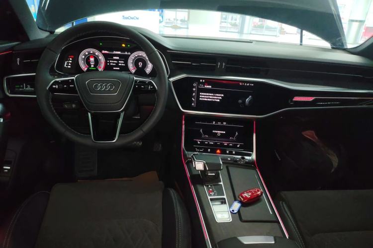 Used Audi A6L 2023 Revised Edition 45 TFSI quattro Prestige Dynamic Version Center Console