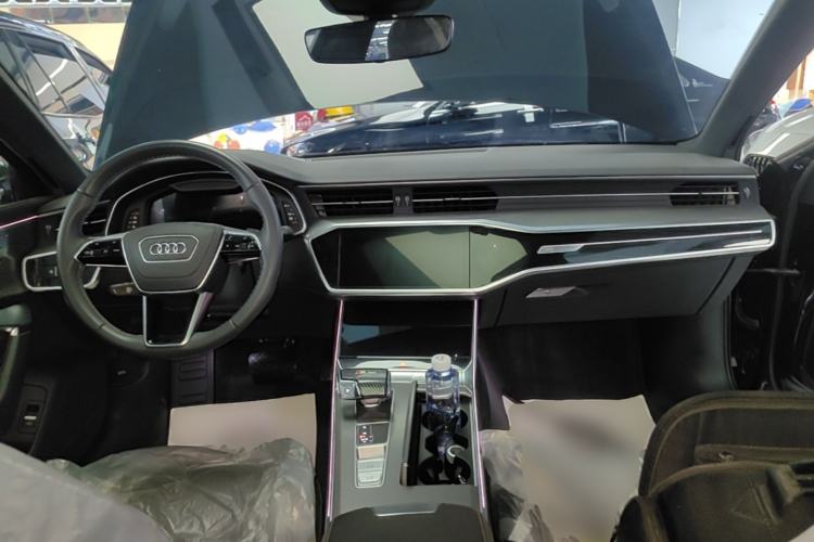 Used Audi A6L 2023 45 TFSI Prestige Dynamic Edition Center Console