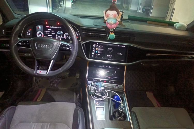 Used Audi A6L 2023 Revised 45 TFSI Prestige Dynamic Edition Center Console