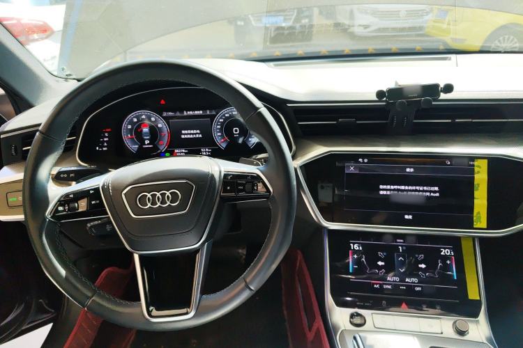 Used Audi A6L 2023 40 TFSI Luxury Dynamic Model Center Console