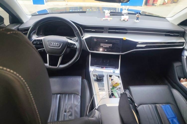 Used Audi A6L 2023 40 TFSI Luxury Prestige Edition Center Console