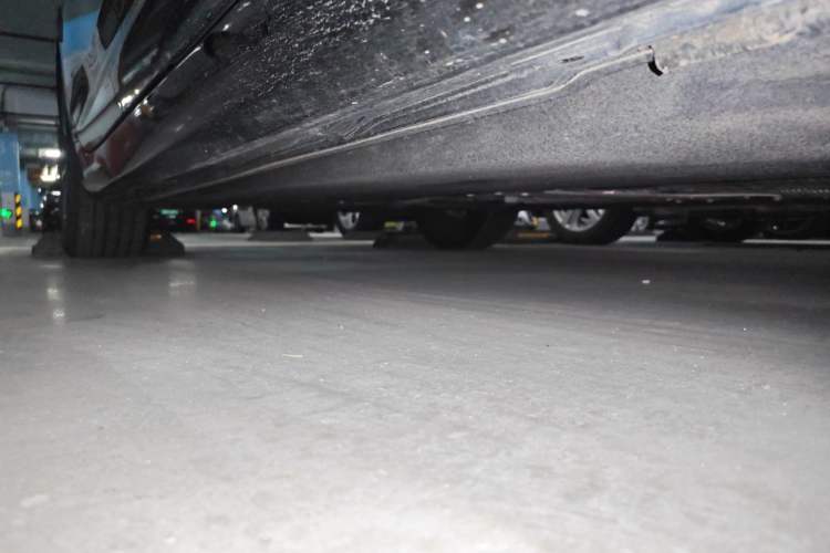 Used Audi A6L 2023 40 TFSI Luxury Dynamic Model Chassis Front Right