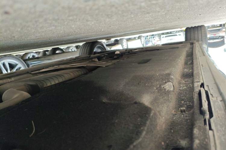 Used Audi A6L 2023 40 TFSI Luxury Dynamic Model Chassis Front Right