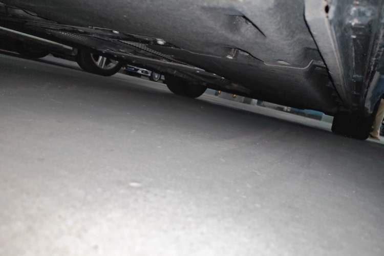 Used Audi A6L 2023 40 TFSI Luxury Dynamic Model Chassis Rear Right