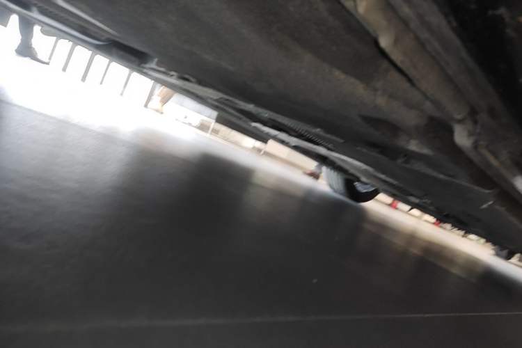 Used Audi A6L 2023 40 TFSI Luxury Dynamic Model Chassis Rear Right