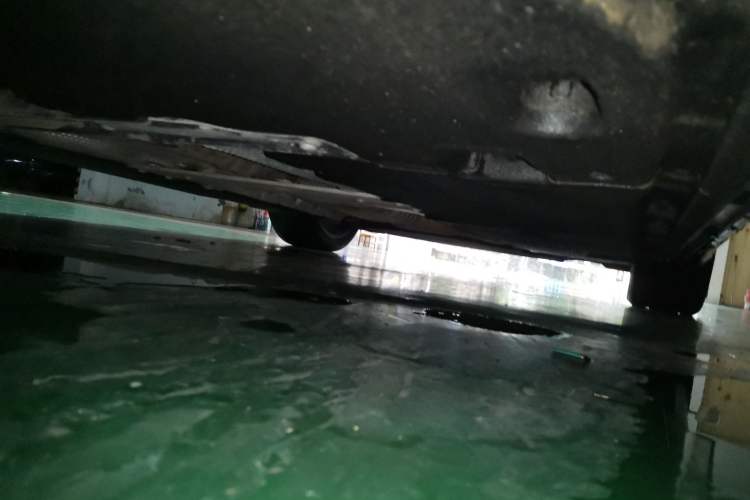 Used Audi A6L 2023 40 TFSI Luxury Dynamic Model Chassis Rear Right